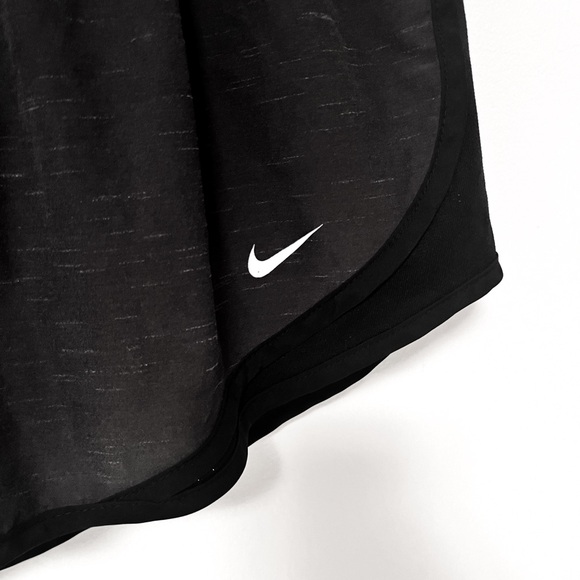 Nike Running Shorts - Picture 5 of 5